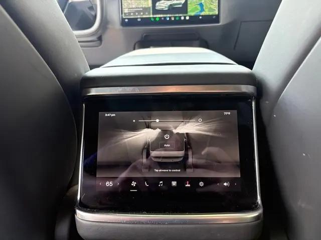 2022 Tesla Model S Plaid Tri Motor All-Wheel Drive
