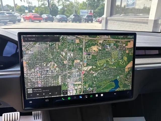 2022 Tesla Model S Plaid Tri Motor All-Wheel Drive