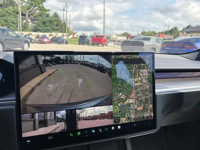 2022 Tesla Model S Plaid Tri Motor All-Wheel Drive