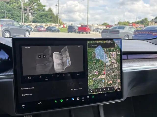 2022 Tesla Model S Plaid Tri Motor All-Wheel Drive