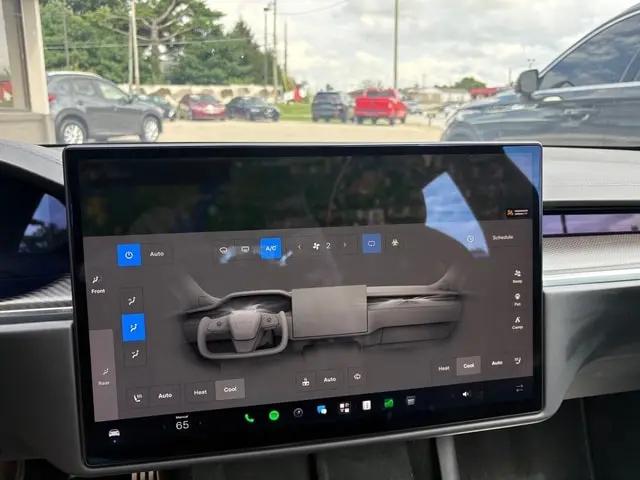 2022 Tesla Model S Plaid Tri Motor All-Wheel Drive