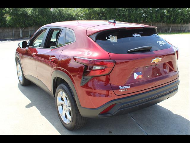 2025 Chevrolet Trax FWD LS