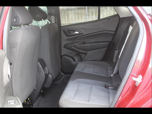2025 Chevrolet Trax FWD LS
