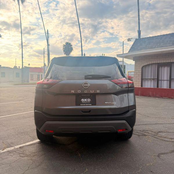 2023 Nissan Rogue SV Intelligent AWD