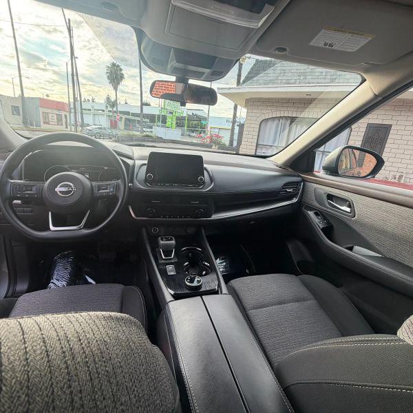2023 Nissan Rogue SV Intelligent AWD