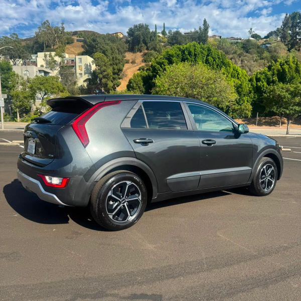 2026 Kia Niro LX