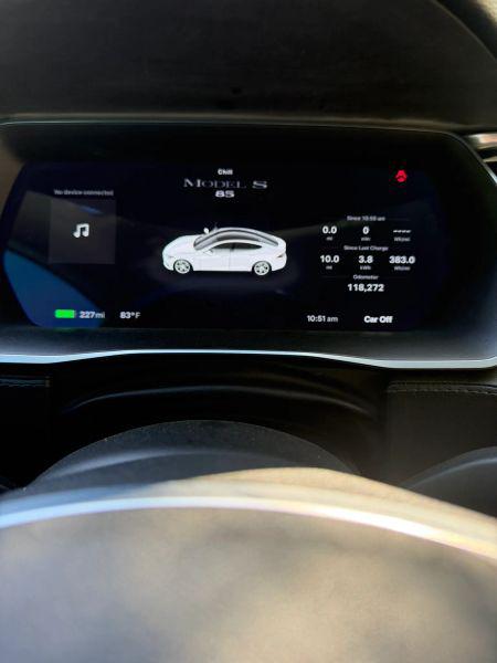 2014 Tesla Model S 85D