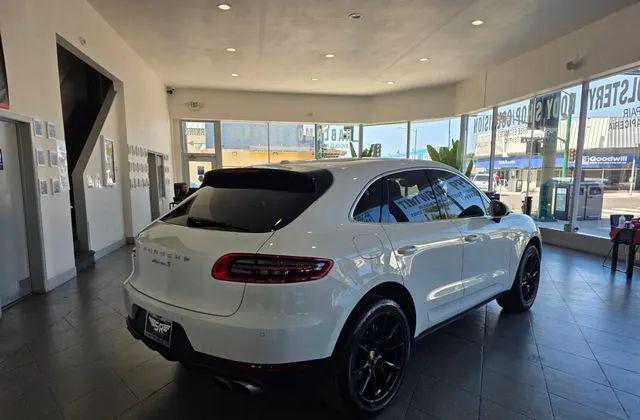2016 Porsche Macan S