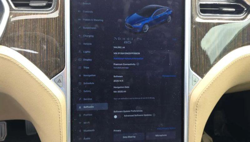 2013 Tesla Model S Base