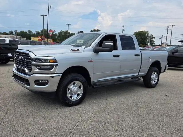 2026 Ram 2500 Tradesman Crew Cab 4x4 64 Box