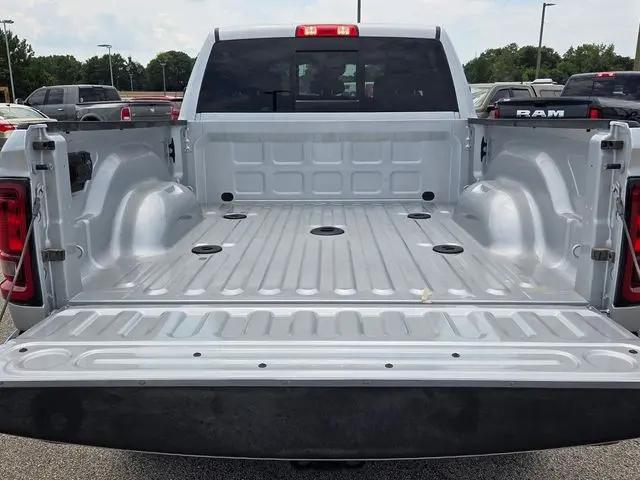 2026 Ram 2500 Tradesman Crew Cab 4x4 64 Box