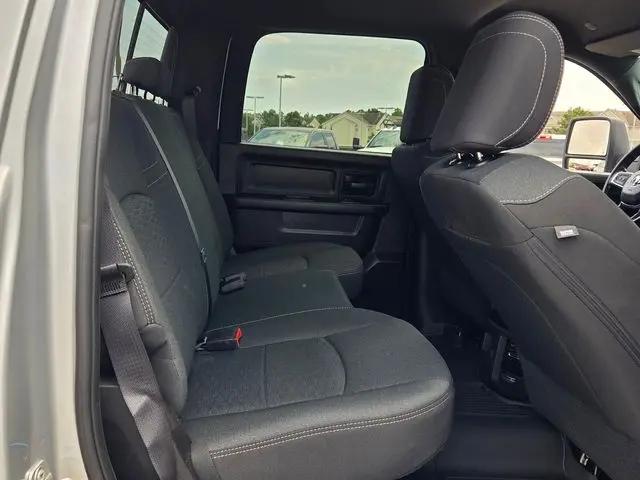 2026 Ram 2500 Tradesman Crew Cab 4x4 64 Box
