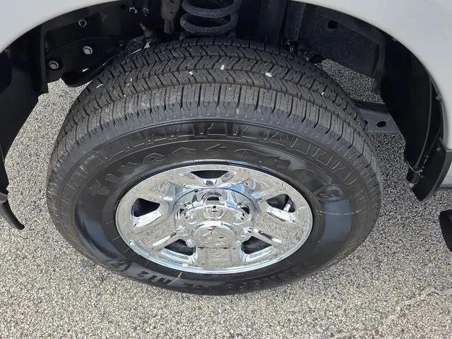2026 Ram 2500 Tradesman Crew Cab 4x4 64 Box