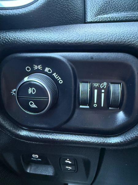 2025 Ram 1500 Laramie Crew Cab 4x4 57 Box