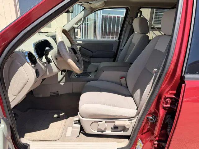2006 Ford Explorer XLT