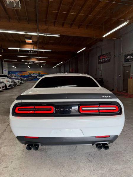 2016 Dodge Challenger SRT Hellcat