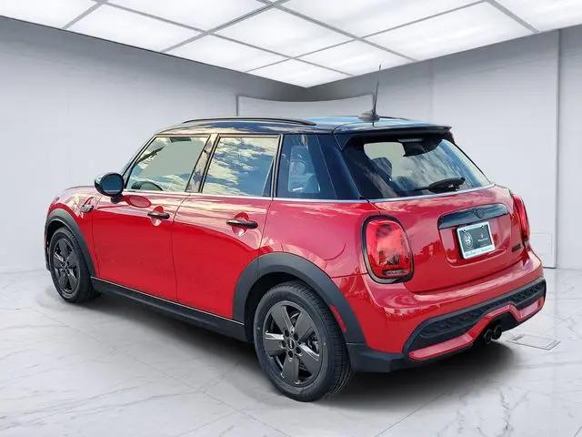 2023 MINI Hardtop Cooper S Classic