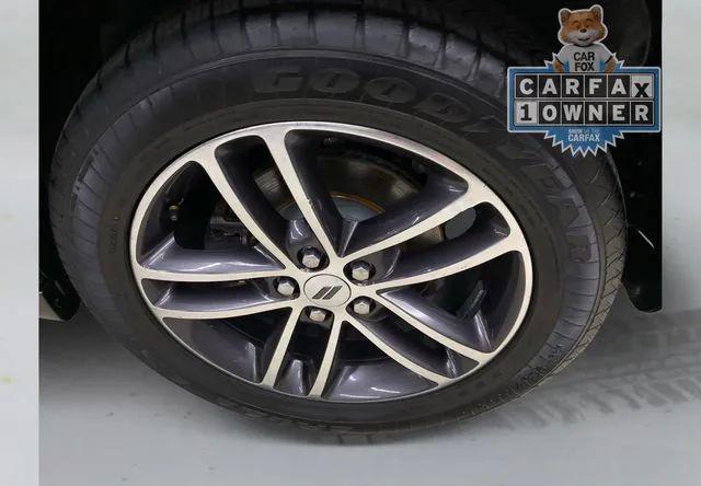 2019 Dodge Charger SXT AWD