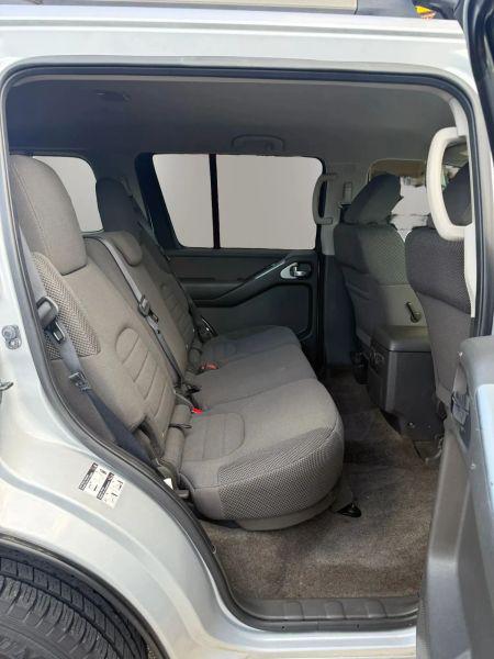 2012 Nissan Pathfinder S