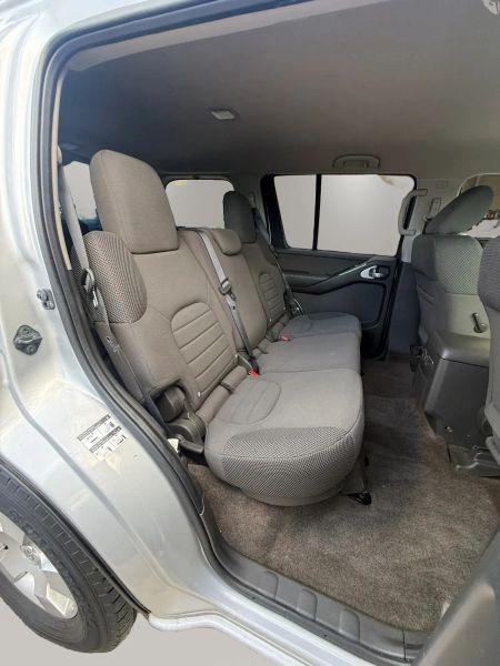 2012 Nissan Pathfinder S