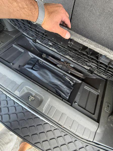 2012 Nissan Pathfinder S