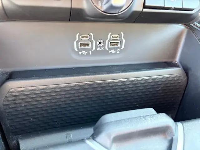 2023 Ram 1500 Big Horn Quad Cab 4x4 6'4" Box