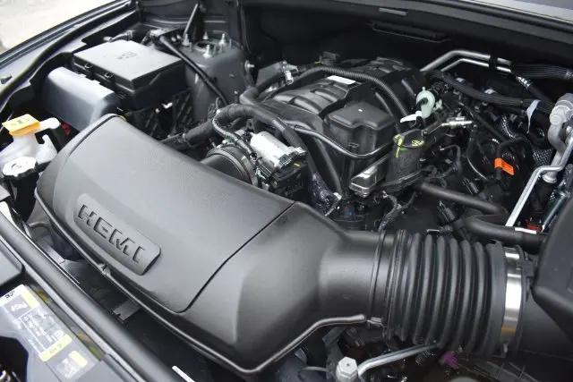 2026 Dodge Durango GT Plus AWD HEMI V8