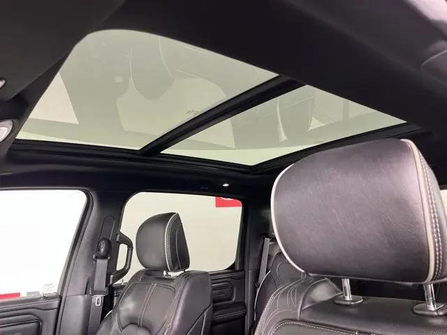 2022 Ram 1500 Limited Crew Cab 4x4 57 Box