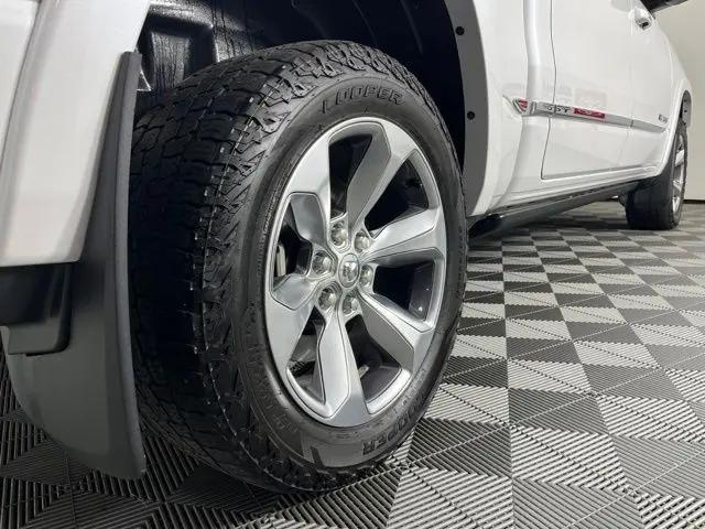 2022 Ram 1500 Limited Crew Cab 4x4 57 Box