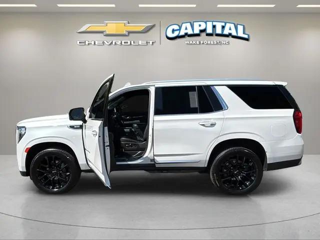2023 GMC Yukon 4WD Denali