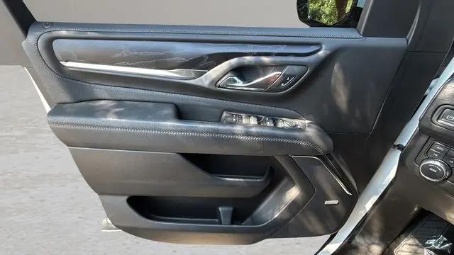 2023 GMC Yukon 4WD Denali