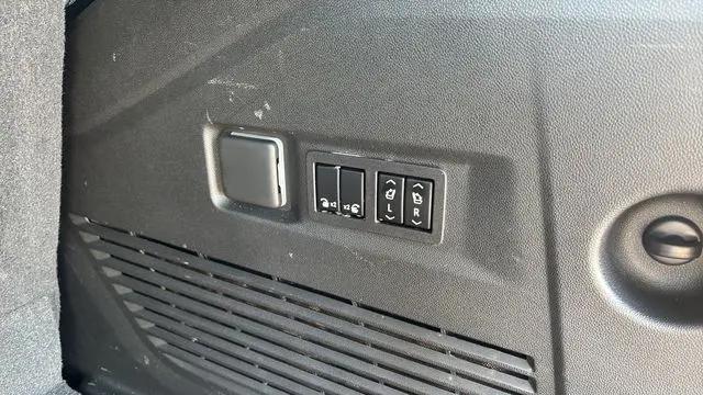 2023 GMC Yukon 4WD Denali