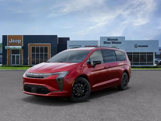 2027 Chrysler Pacifica Limited for sale in FORT GRATIOT, MI