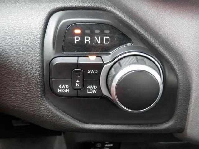 2022 Ram 1500 Tradesman Quad Cab 4x4 64 Box
