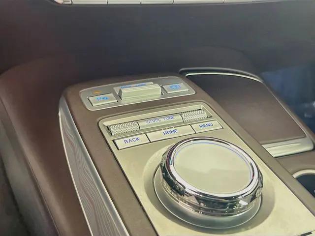 2023 Genesis GV70 2.5T AWD
