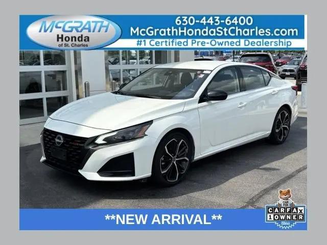 2024 Nissan Altima SR FWD for sale in Saint Charles, IL
