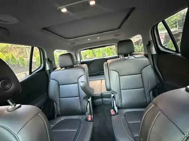2021 GMC Acadia FWD SLT