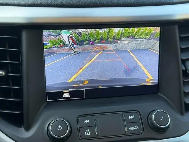 2021 GMC Acadia FWD SLT