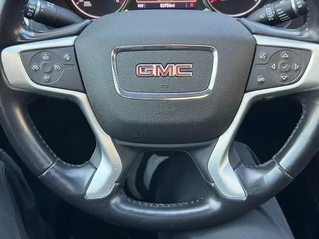 2021 GMC Acadia FWD SLT