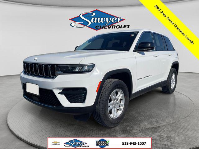 2023 Jeep Grand Cherokee Laredo 4x4 for sale in Catskill, NY