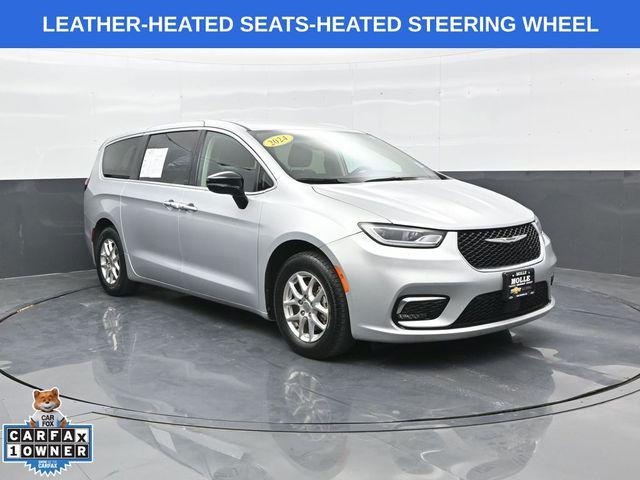 2024 Chrysler Pacifica Touring L for sale in Blue Springs, MO