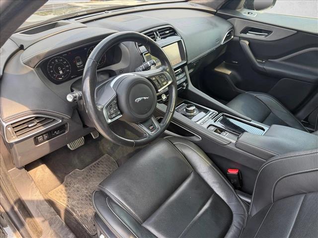 2019 Jaguar F-PACE S