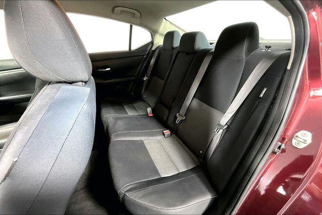 Used 2020 Nissan Sentra SV Xtronic CVT For Sale in Olive Branch, MS