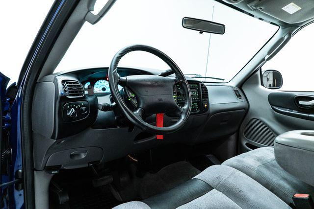 2003 Ford F-150 Lightning