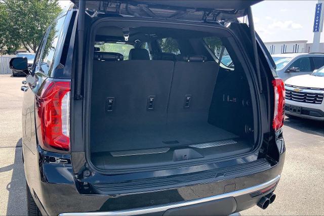 2022 GMC Yukon 4WD Denali