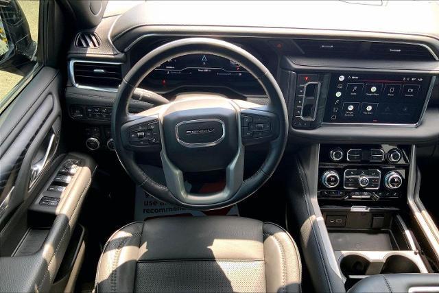 2022 GMC Yukon 4WD Denali