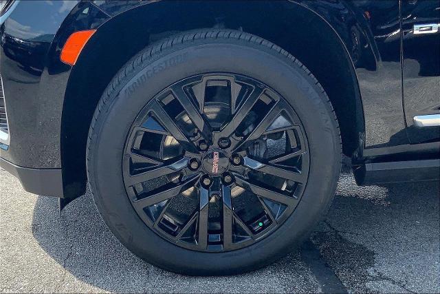 2022 GMC Yukon 4WD Denali