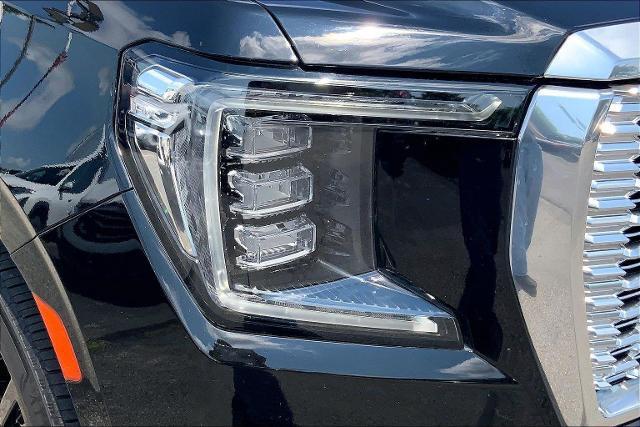 2022 GMC Yukon 4WD Denali
