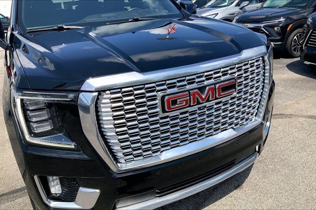2022 GMC Yukon 4WD Denali