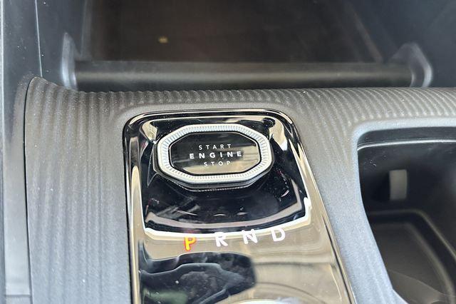 2026 Jeep Cherokee Overland 4x4
